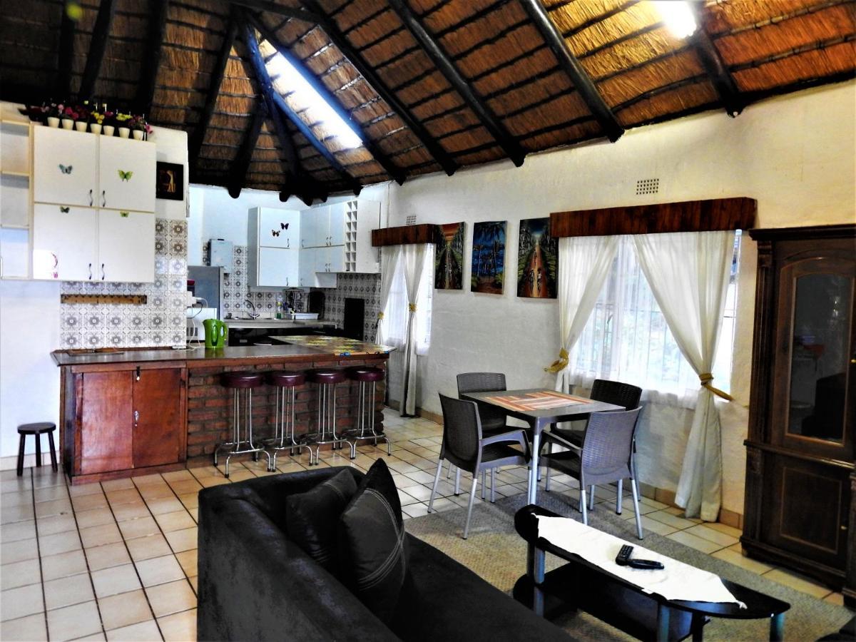 Viewpoint Lodge & Safari Tours Хейзивью Экстерьер фото